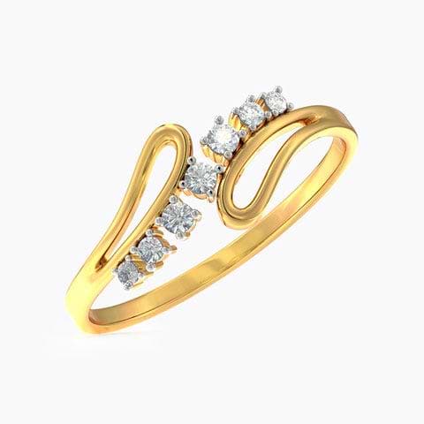 Arc Scatter Diamond Ring