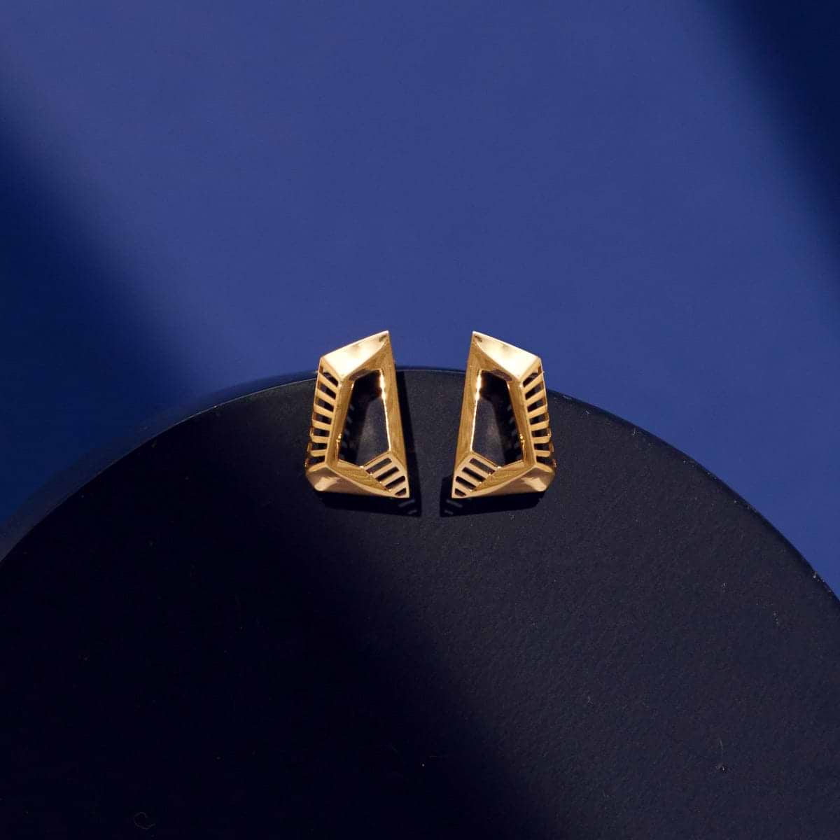 Daily Shine Gold Stud Earrings