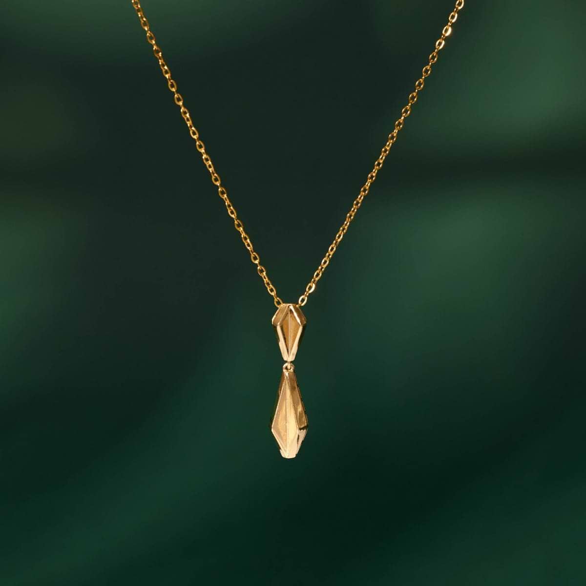 Rippled Canopy Gold Pendant