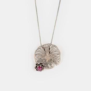 Oxidised Rise Above Fear Necklace in 925 Silver