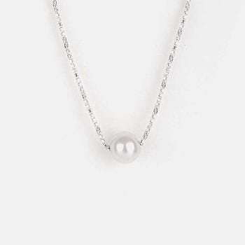 A Pearl of Love (6mm) Necklace in 925 Silver
