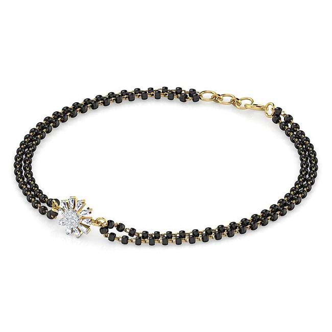 Caratlane shop hand mangalsutra