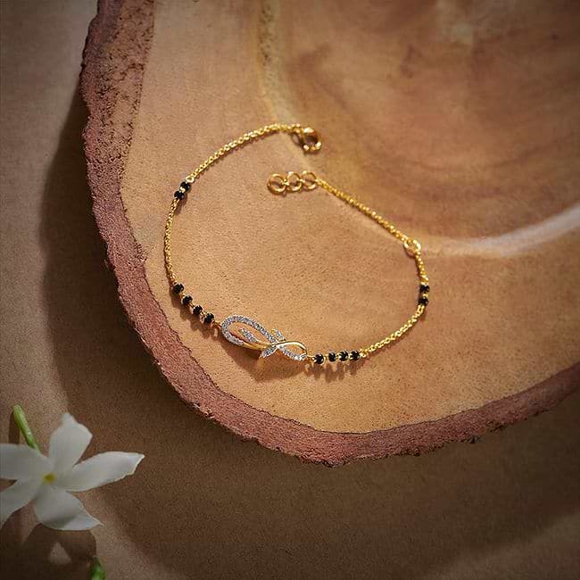 Bluestone mangalsutra bracelet store