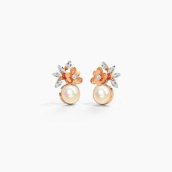 Gardenial Pearl Stud Earrings