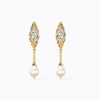 Alza Pearl Drop Earrings