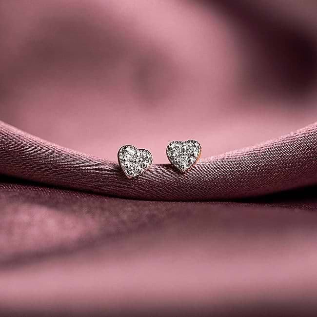Small heart diamond earrings online