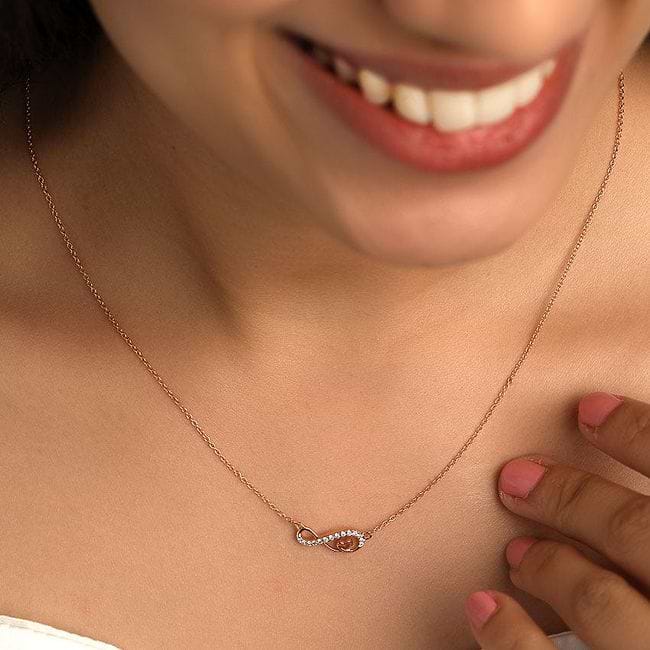 Infinity pendant deals tanishq