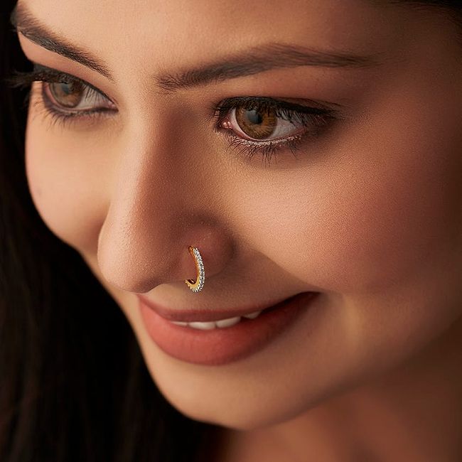 Caratlane diamond nose ring store