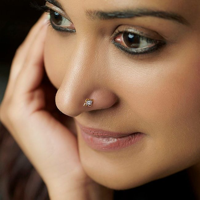 Square diamond nose stud sales