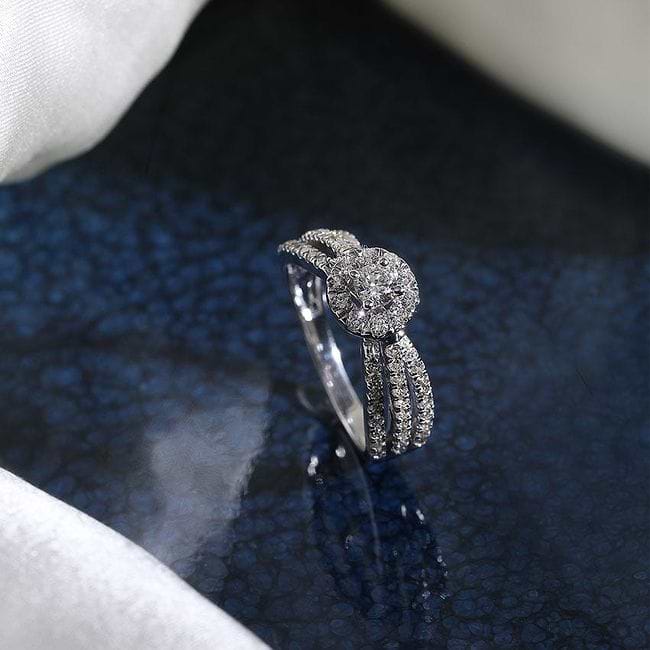 Lura halo best sale ring