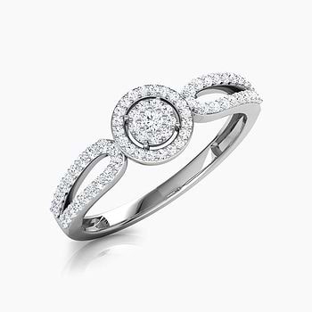 Emily Halo Diamond Ring