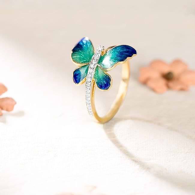 Butterfly ring caratlane online
