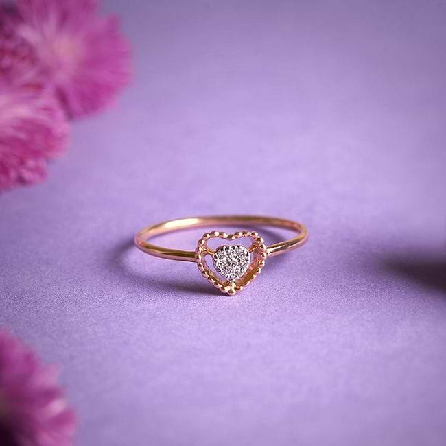 Caratlane heart rings store