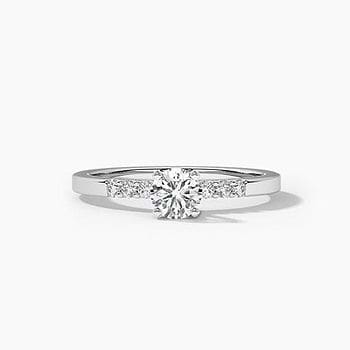Liza Classic Solitaire Ring