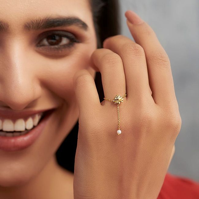 Flexi rings caratlane top