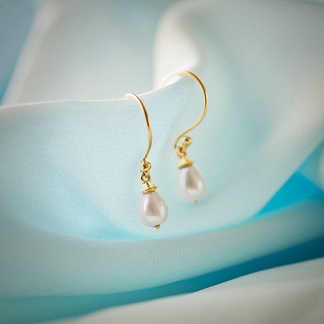 Pearl drop earrings online cheap