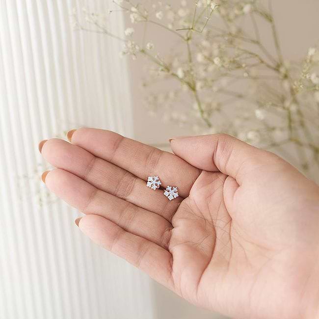 Buy Quality Timeless Snowflake Diamond Stud Earrings In 14k Rose Gold - Foto 3