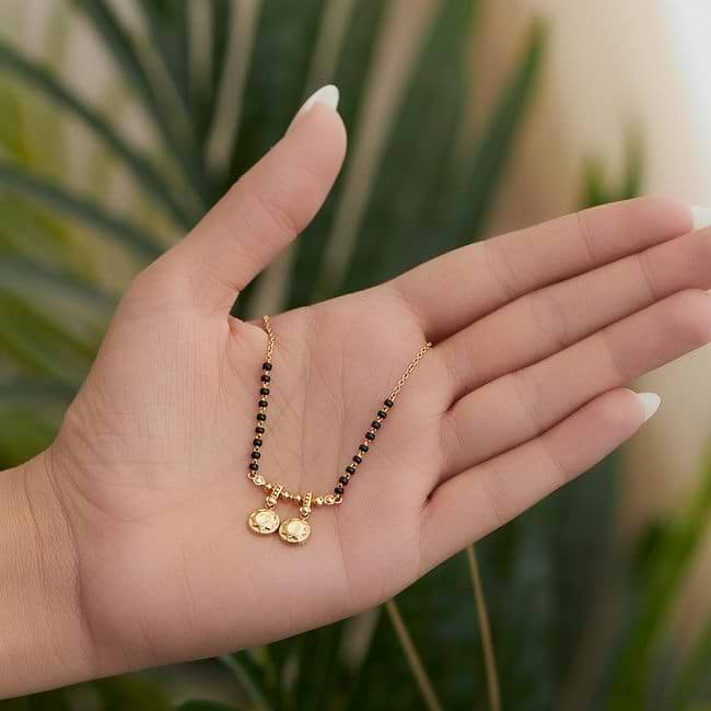 Gold coin mangalsutra online