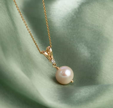 Victoria Pearl Pendant